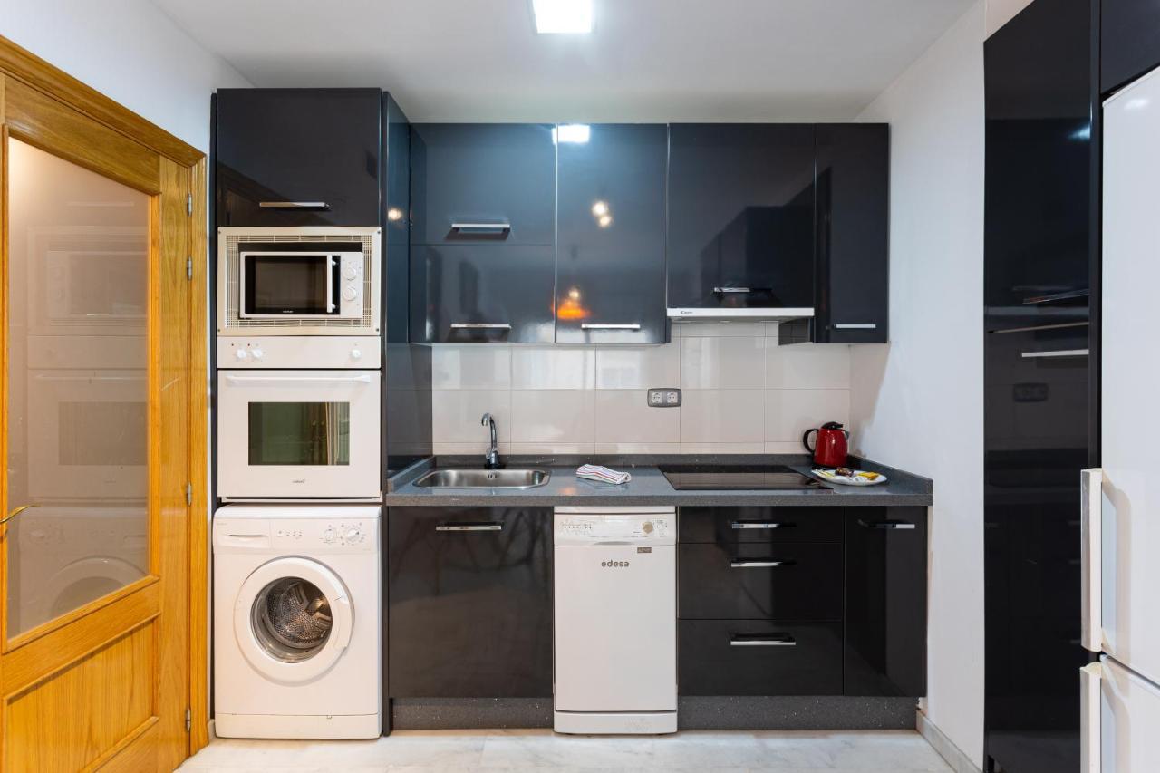 Holidays2Malaga Carrera Capuchinos Free Parking Aircon Downtown Málaga Exterior foto